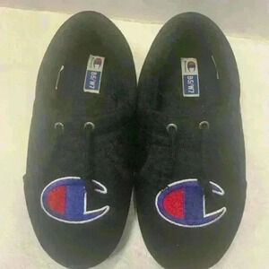 Champion clippers or casualwear black Big logo, blue, red and white sizeB5/W7